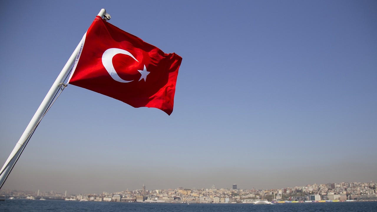 Две турски компании, които продават стоки на Русия, са били