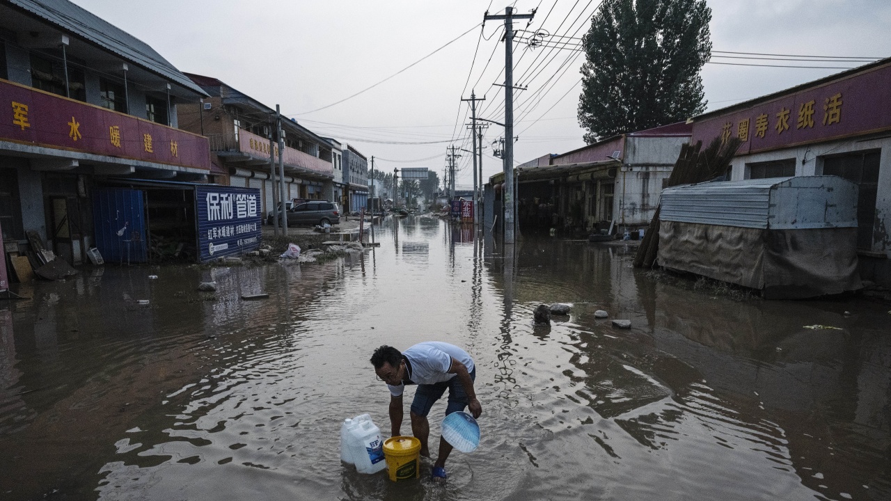 В Китай остава висок рискът от кални свлачища