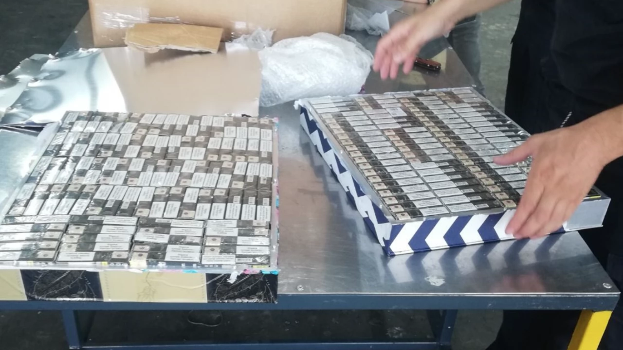 29 440 къса контрабандни цигари откриха митническите служители на МП