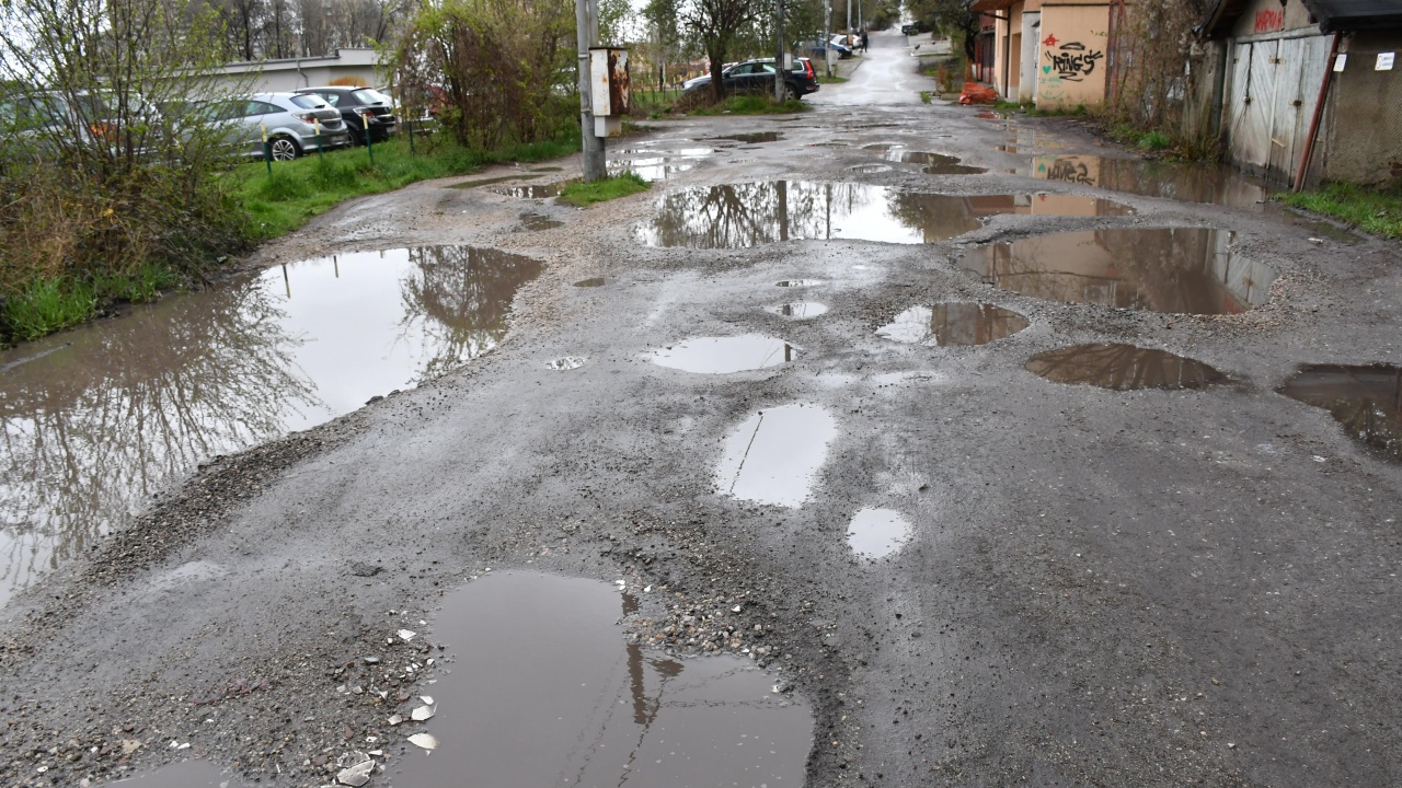 Над 630 подписа са събрали жителите на Главиница с искане за ремонт на пътищата в общината