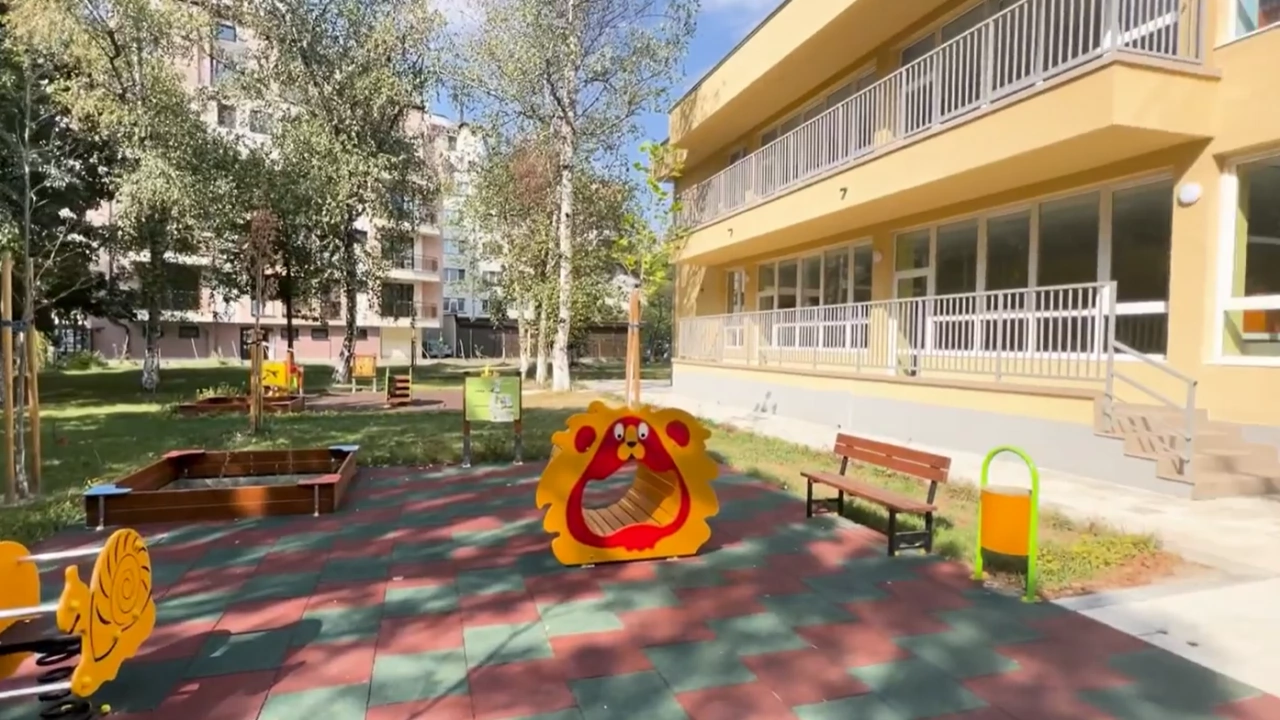 Разкриваме 320 нови места в детските ясли в цяла София  Това