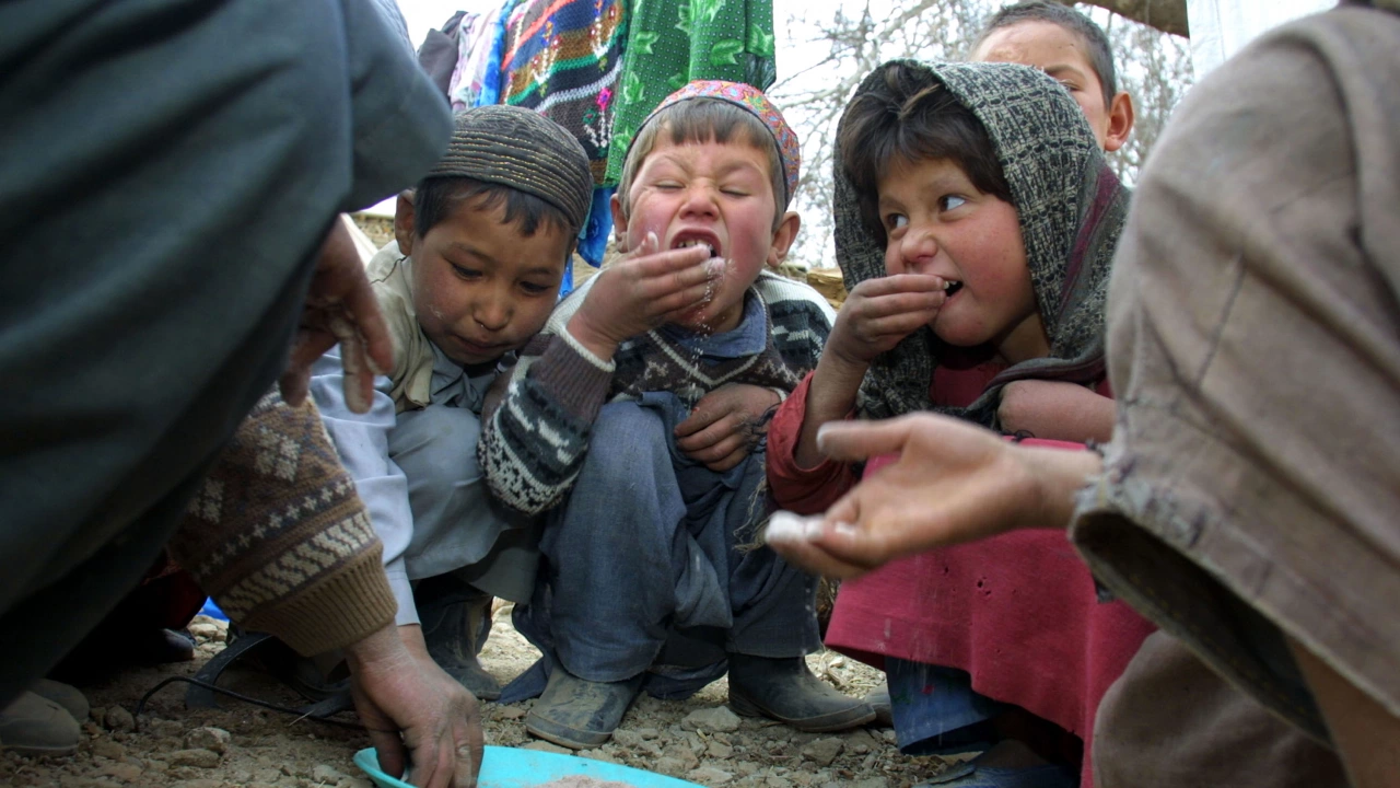 Над 15 млн души в Афганистан страдат от остър недостиг на