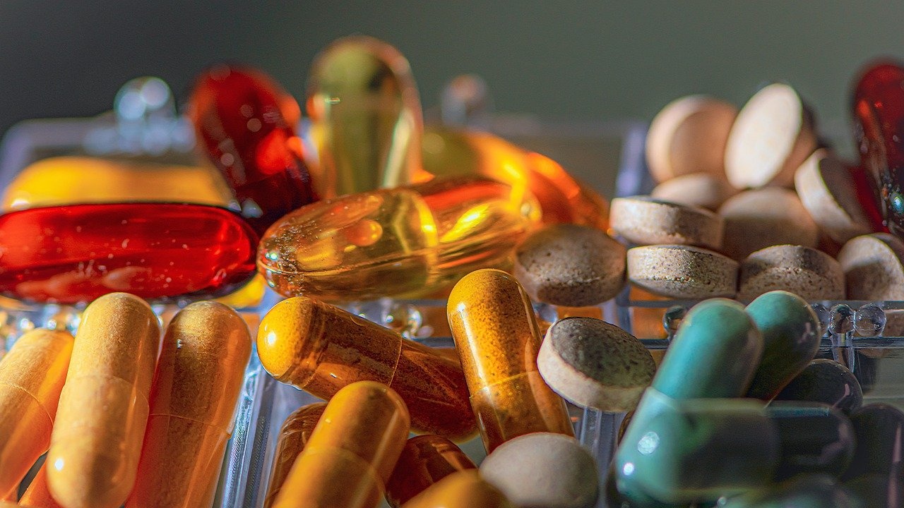 Румъния отчита шокиращ ръст на цените на лекарствата