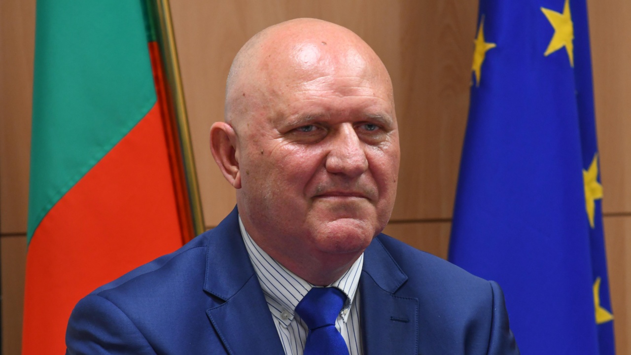 Министър Цоков: Новата учебна година започва с много предизвикателства