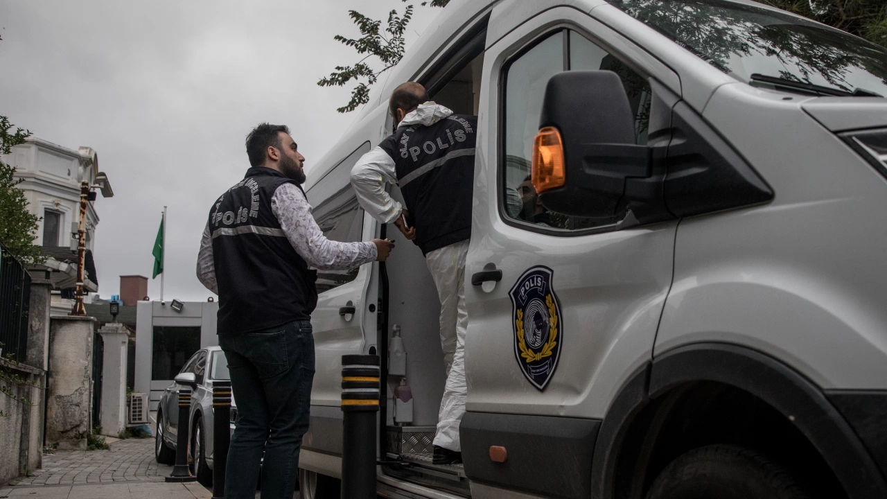 Турската полиция разби голяма престъпна група съобщава в Хюриет цитиран