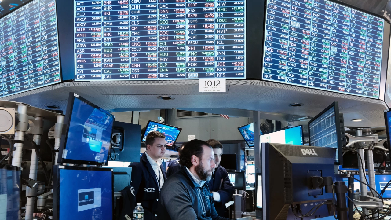 Основните индекси на Нюйоркската фондова борса се повишиха при започването