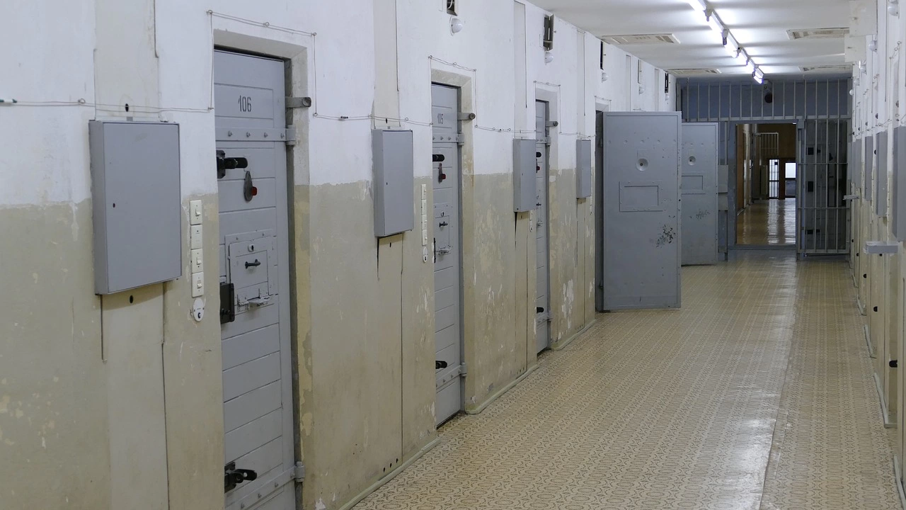 Съдът в град Фамагуста Източен Кипър удължи задържането на петима