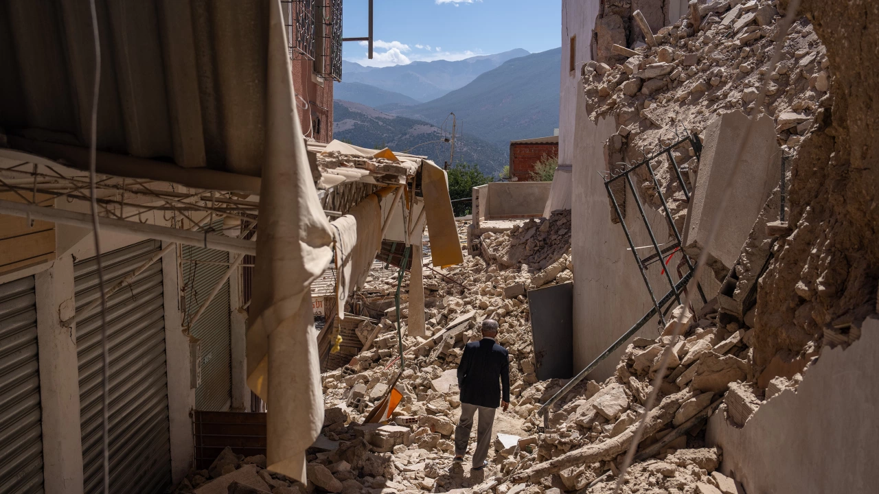 Силно земетресение е прогонило жителите на най голямото известно селище от