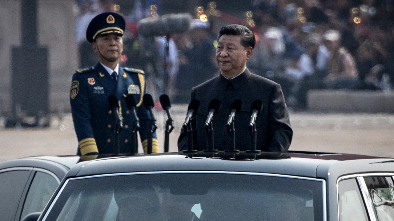 Вероятно китайският президент Си Цзинпин е започнал чистка сред военния