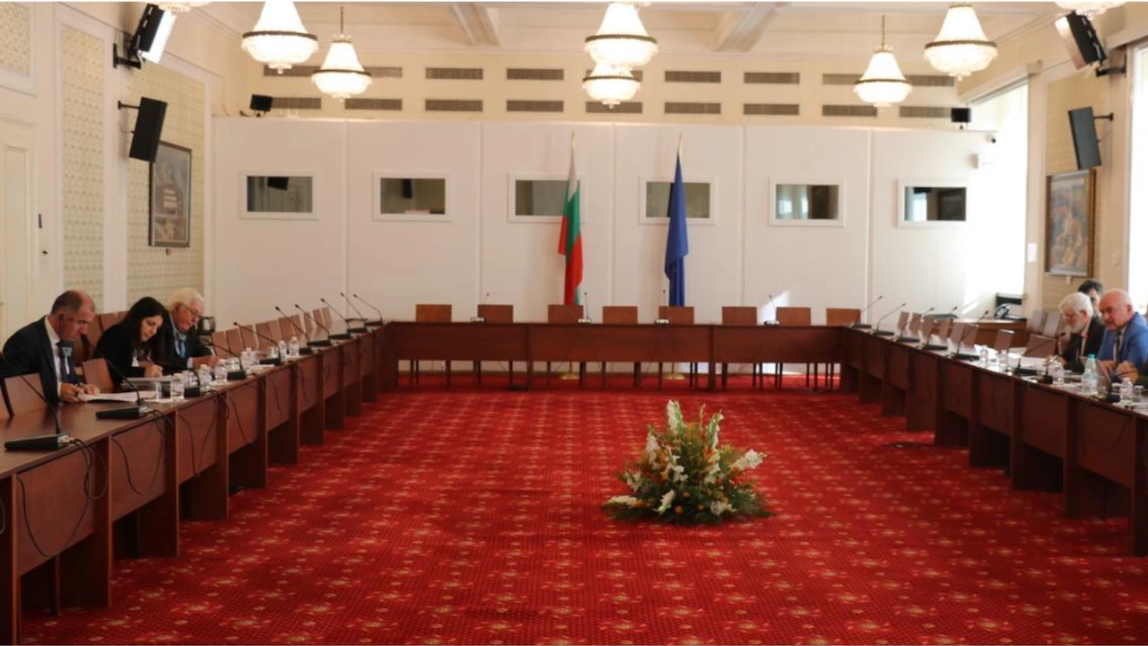 Председателят на Сметната палата Димитър Главчев се срещна с представители