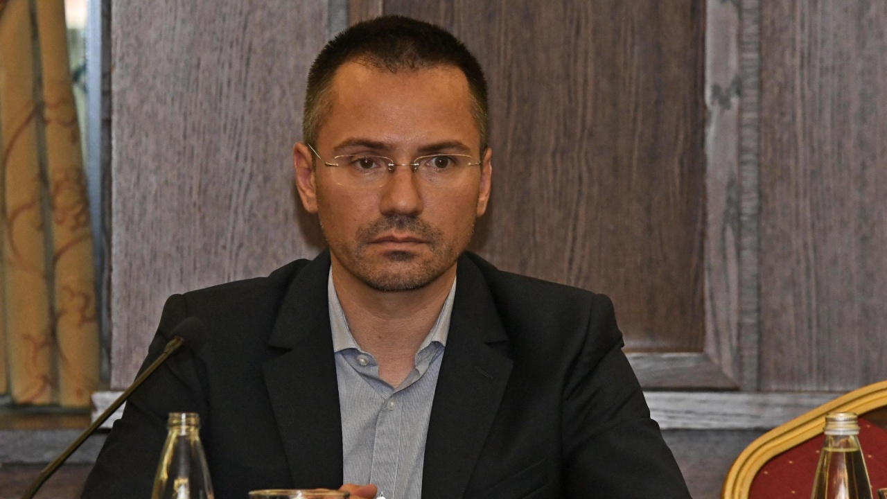 Ангел Джамбазки: ЕС трябва да регулира транзита на украинско зърно, за да няма страхове и удари в държавите членки
