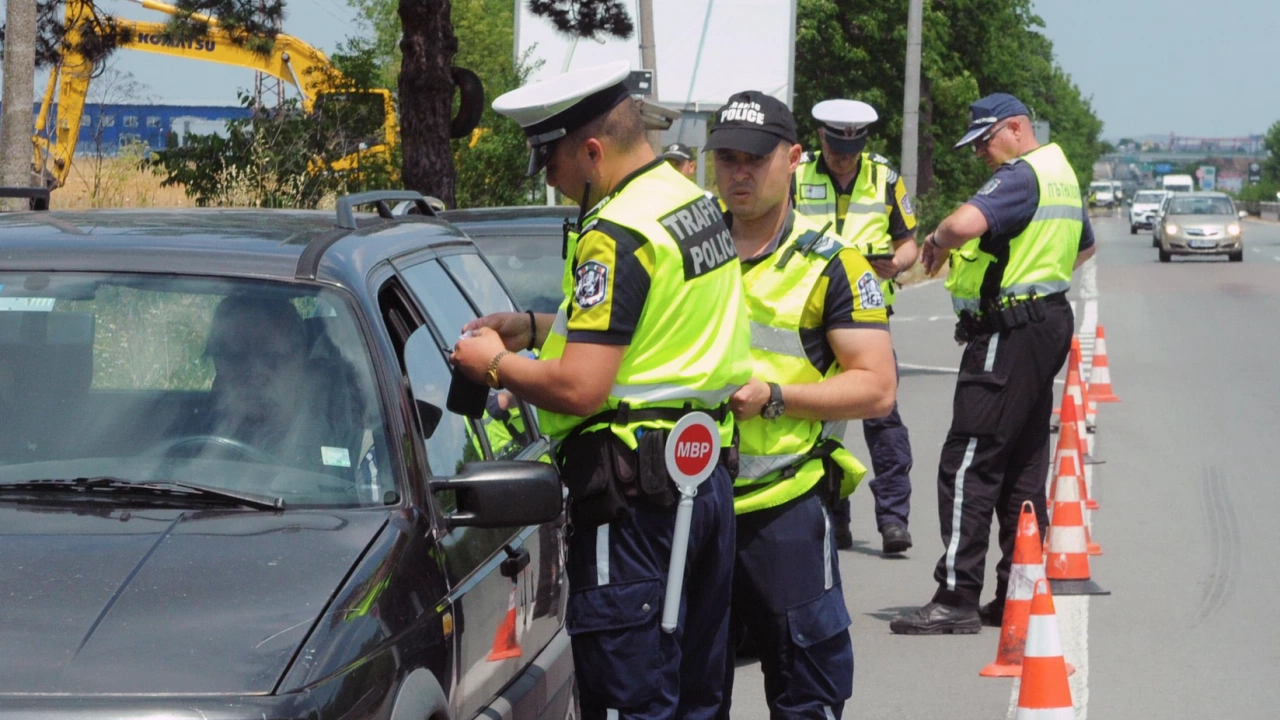Солидно почерпен шофьор заловиха снощи служителите на реда в Карлово