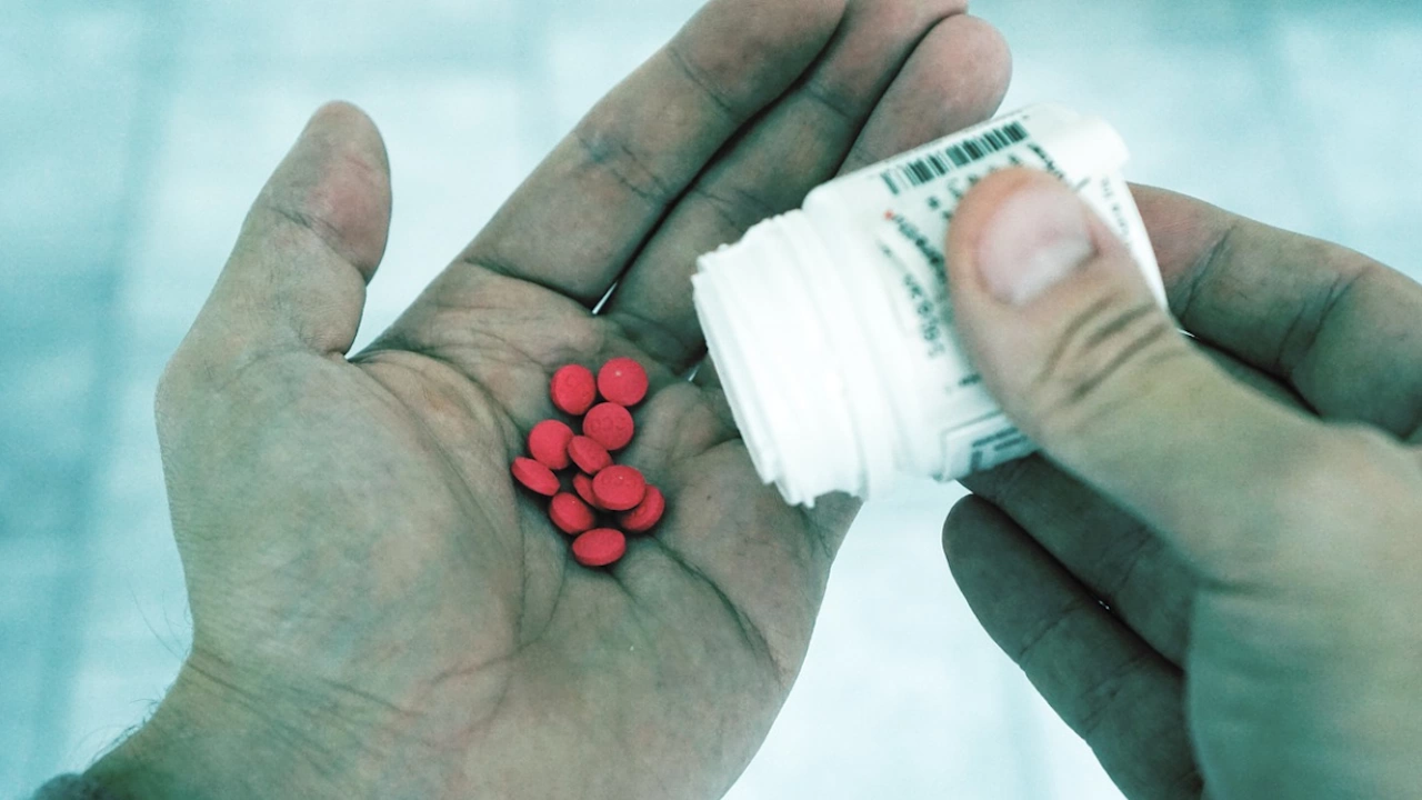 Нов наркотик рекламиран като легална алтернатива на канабиса се продава
