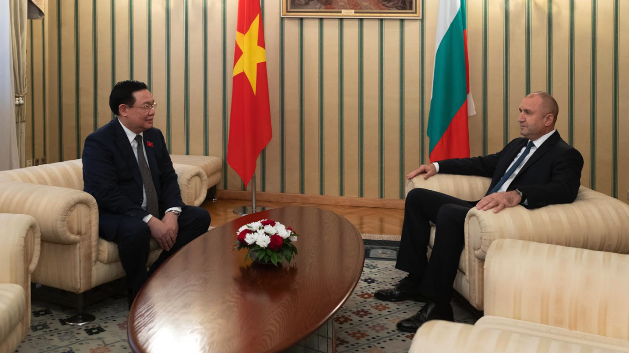 Румен Радев се срещна с председателя на Националното събрание на Виетнам