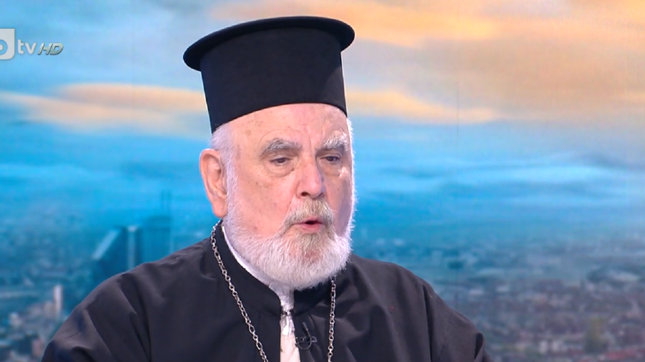 Епископ Тихон: Нотариалният акт на Руската църква е български