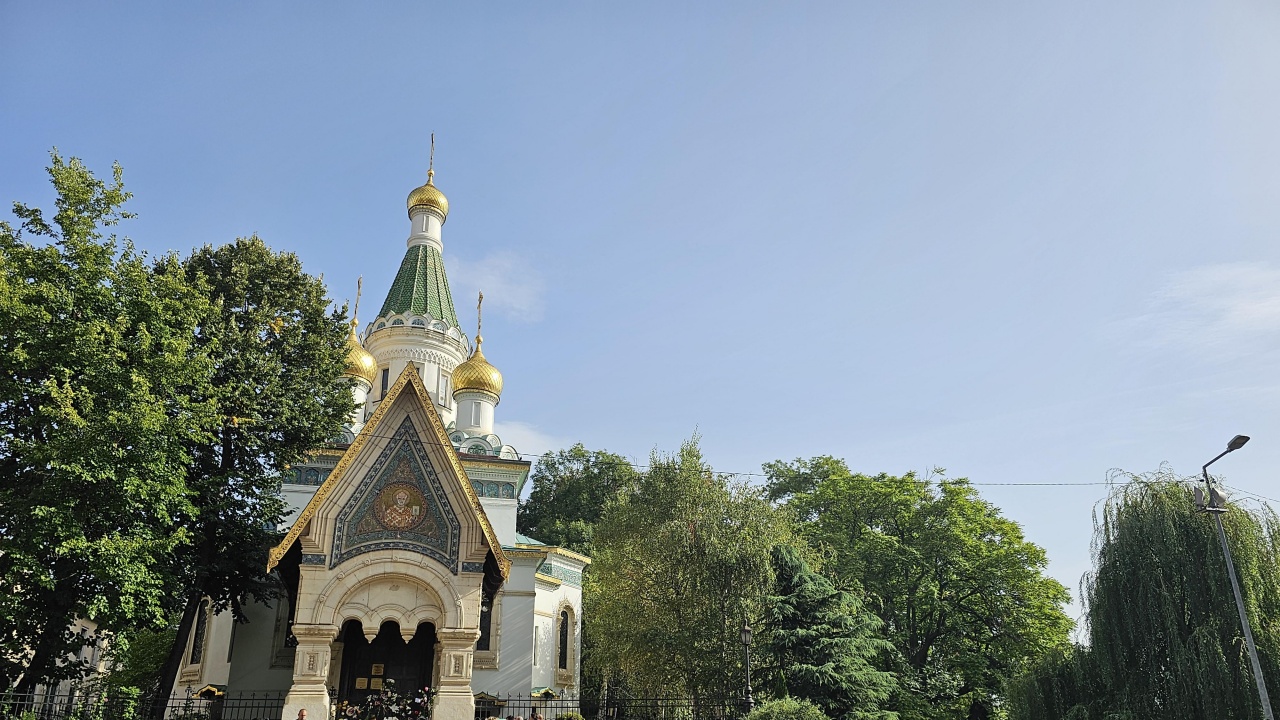 Архимандрит Васиан: Българските свещеници нямат право да служат в Руската църква