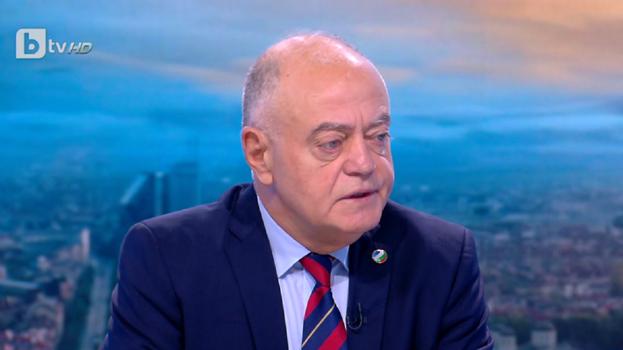 Ген. Атанасов скочи на водещите на БТВ заради Хекимян, пита за "следващ въпрос" по темата за фирмите-спонсори на ПП-ДБ