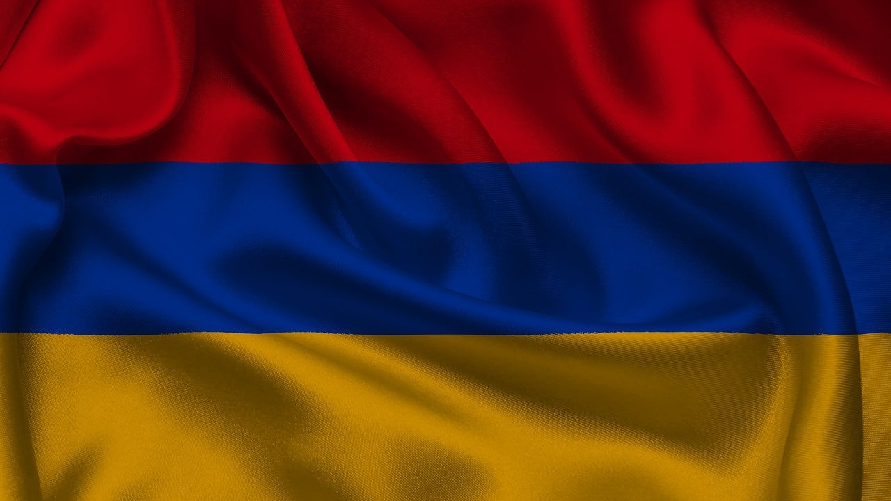 Армения иска помощ от ЕС за бежанците от Нагорни Карабах