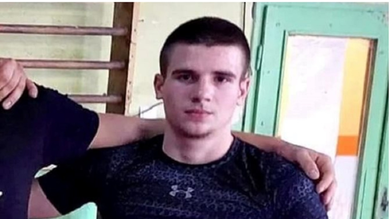 Полицаите са мобилизирани, за да издирват 18-годишния Никола Райчев от