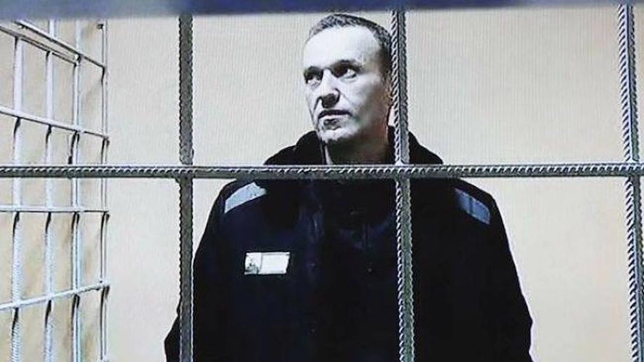 Руският апелативен съд потвърди наложената на опозиционния лидер присъда за