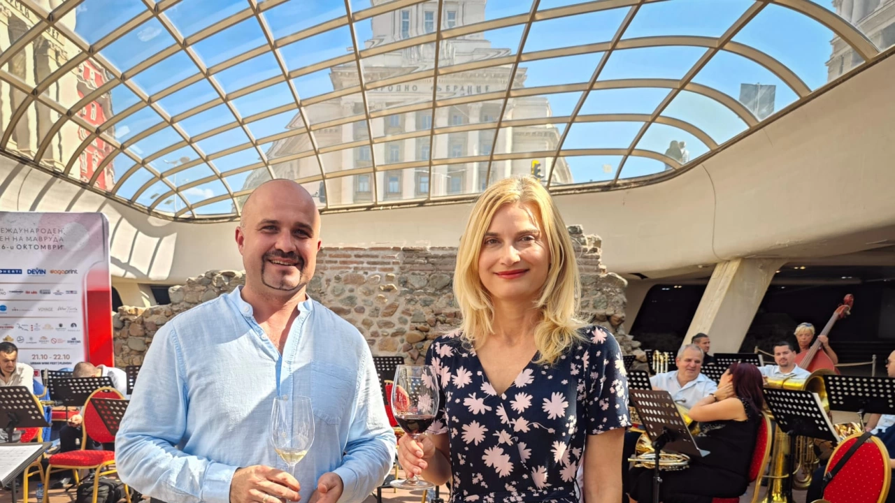 Министърът на туризма откри в София фестивалът Urban Wine Fest