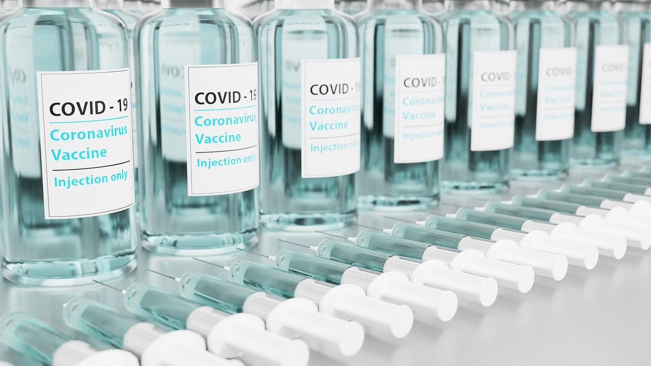 Опашка от желаещи да си сложат новата ваксина срещу COVID 19
