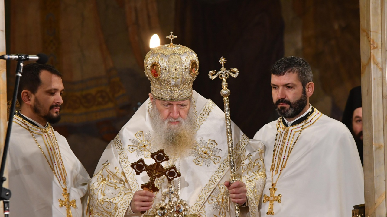 Патриарх Неофит отправи приветствие към висшите православни български богословски школи