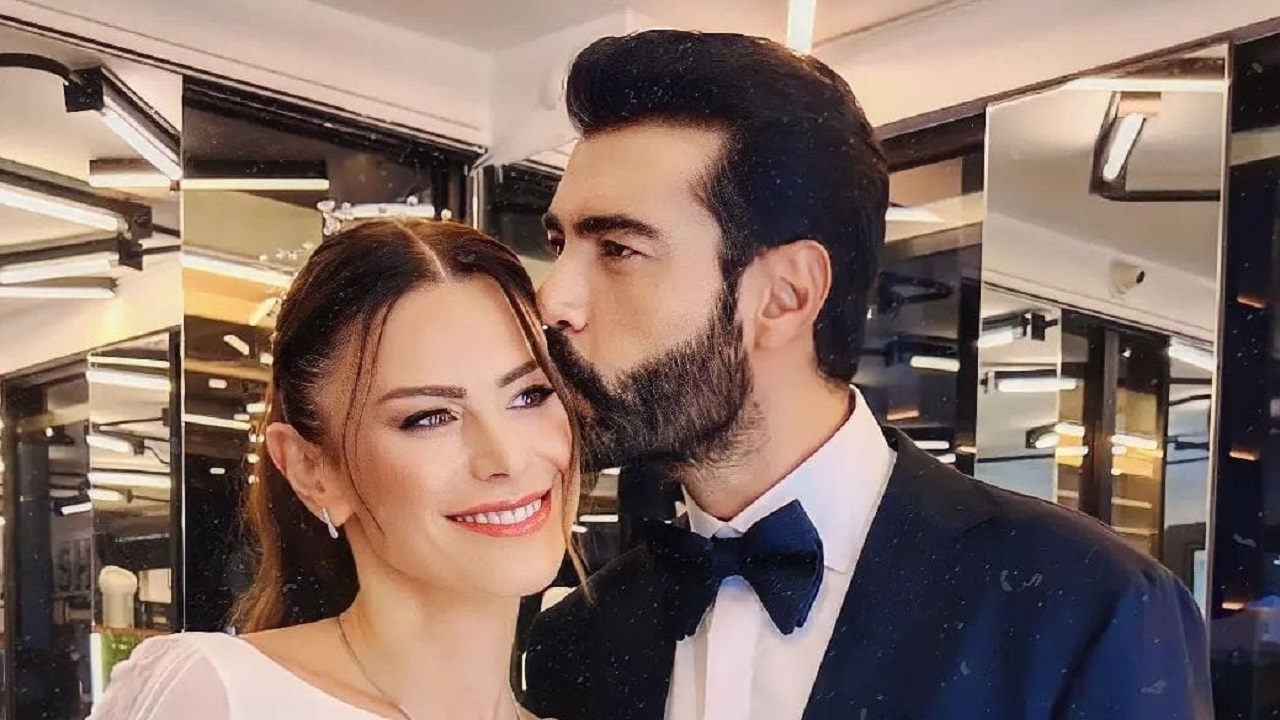 Турският актьор Мурат Юналмъш се ожени за българка. 
Албена Илиева (Нутие