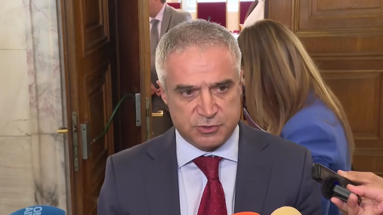 Министър Радев:  Точките в споразумението са трудни, но изпълними