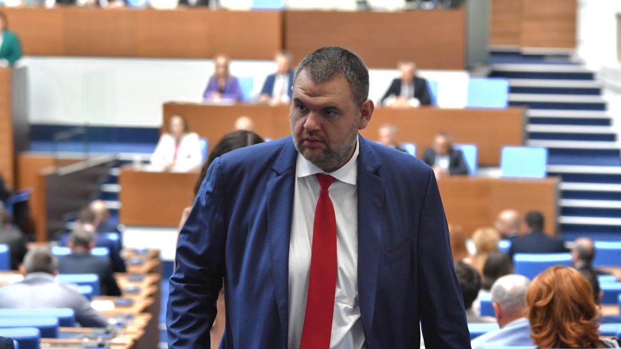 Пеевски: ДПС ще предложат в Конституцията да бъде записано членството в ЕС и НАТО