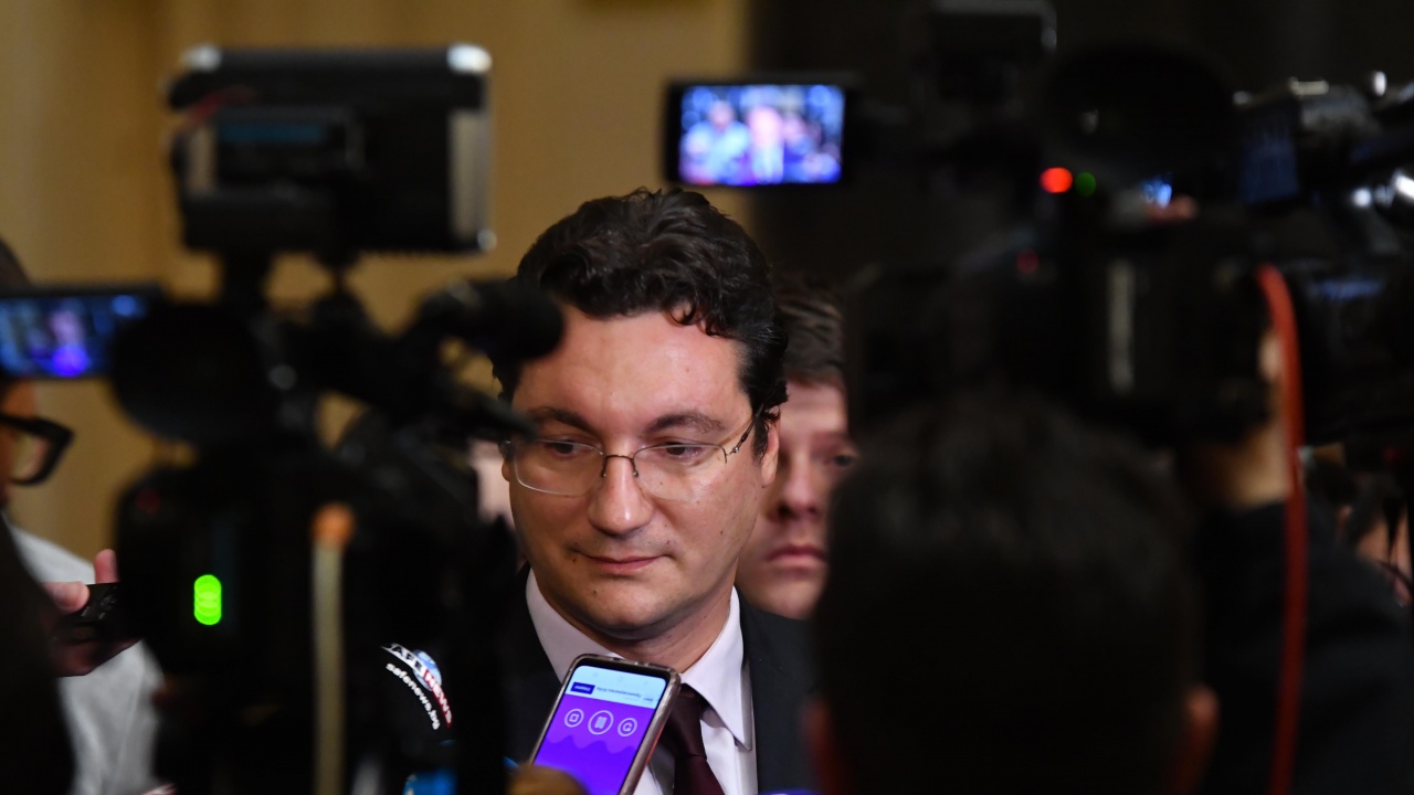 Крум Зарков: Управляващите са решени да направят конституционни промени, но не ги интересува точно какви