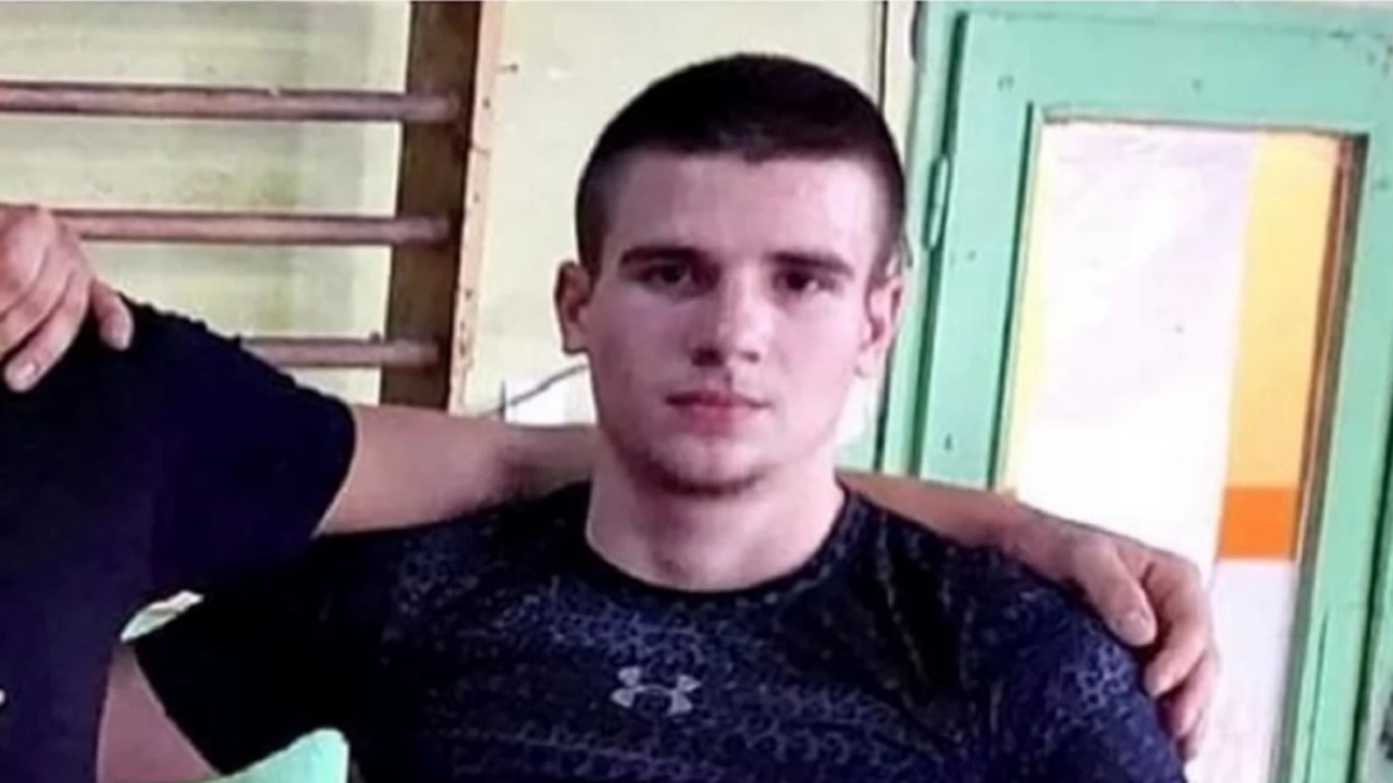 18 годишният Никола Райчев който намушка смъртоносно 21 годишния Ангел Здравков е