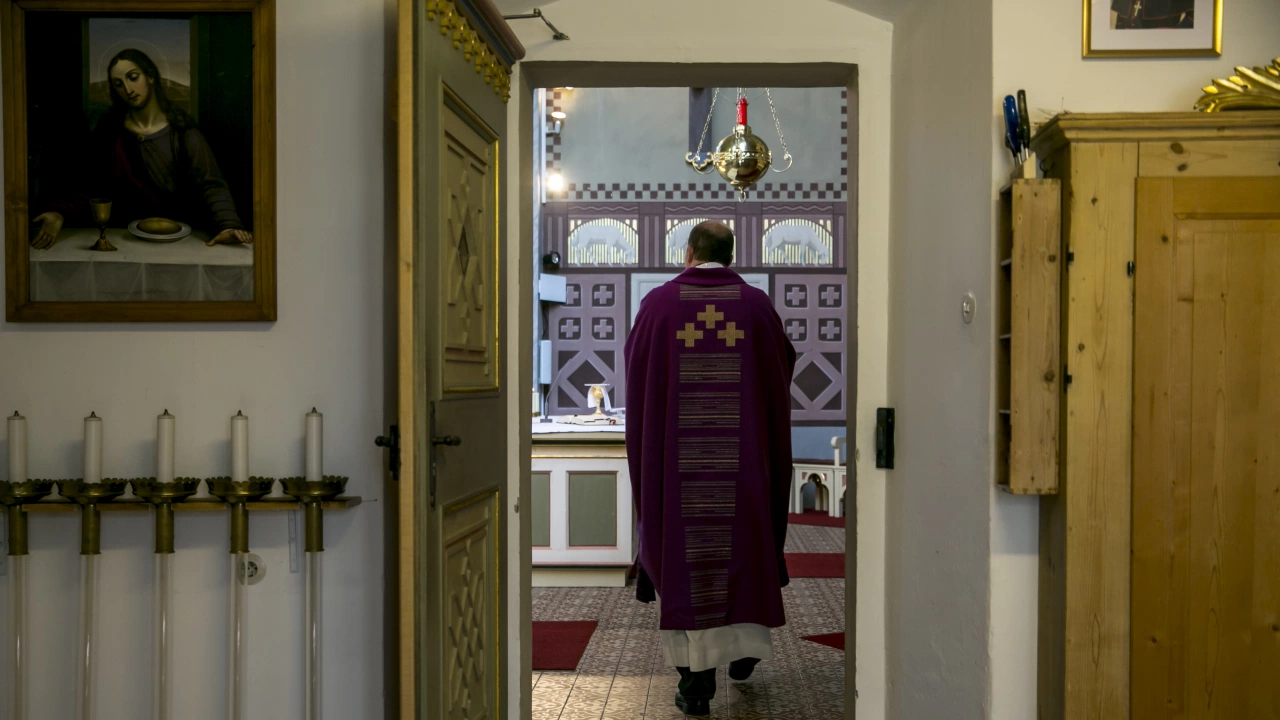 Римокатолическата църква в Полша се оказа в центъра на скандал