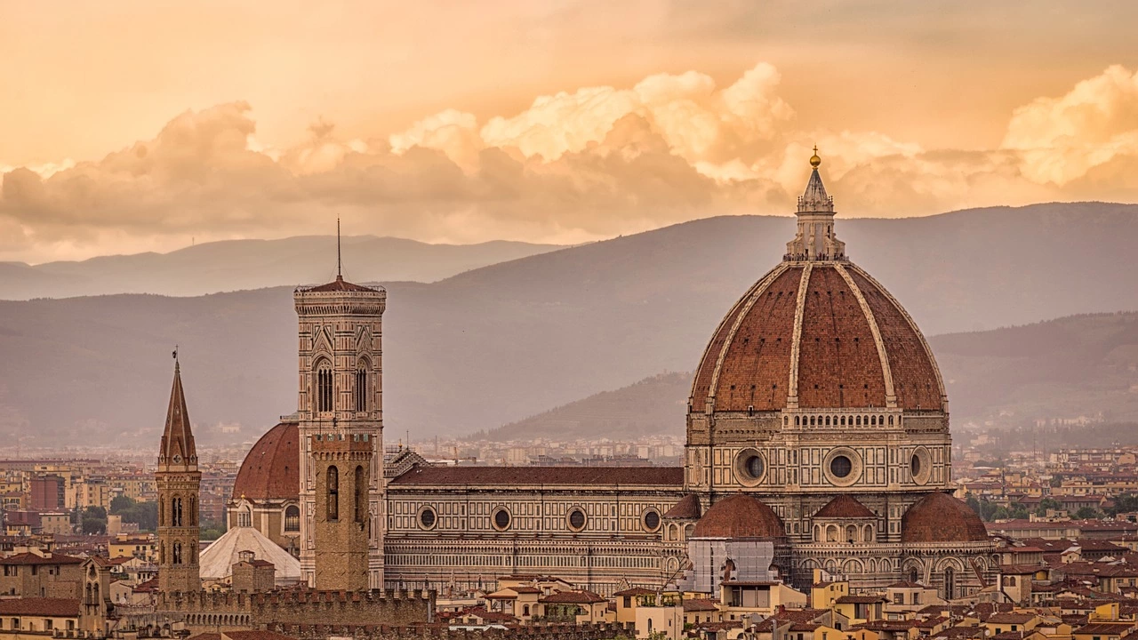 Флоренция една от най популярните туристически дестинации в Италия забрани отдаването