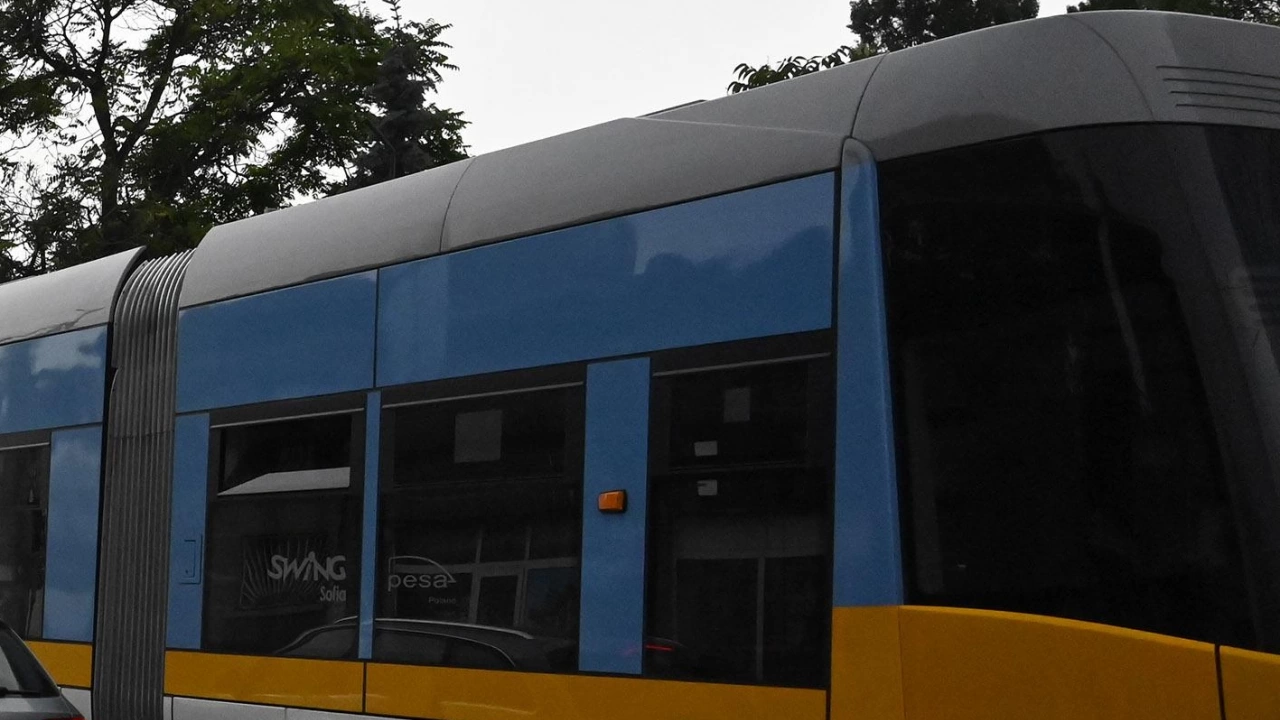 35 годишна жена е пострадала при инцидент с трамвай на столичния булевард
