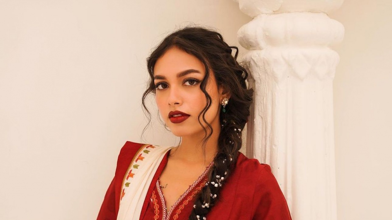 Новата "Мис Вселена Пакистан" разбуни духовете