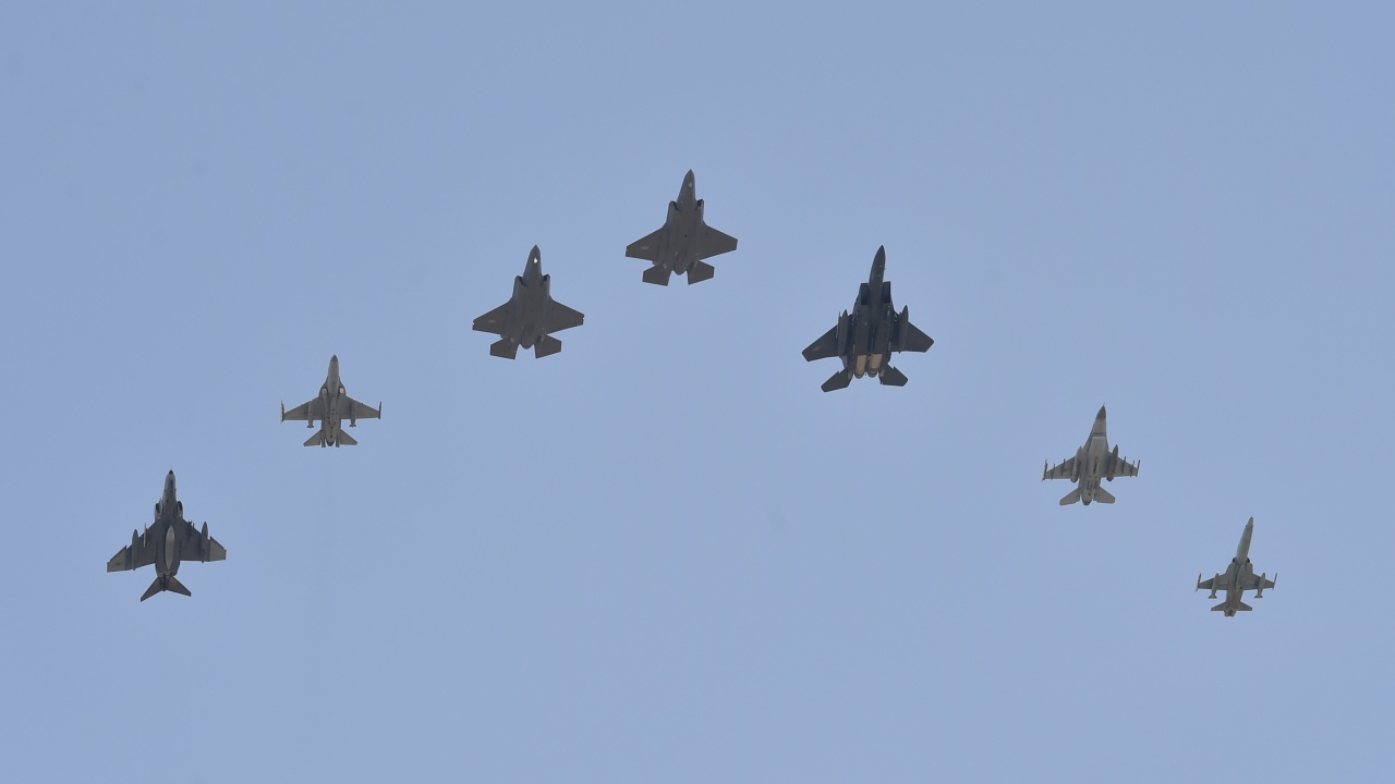 16-ти октомври е Ден на военновъздушните сили в България