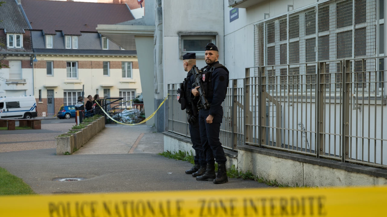 Френските власти заявиха че в училището в което миналата седмица