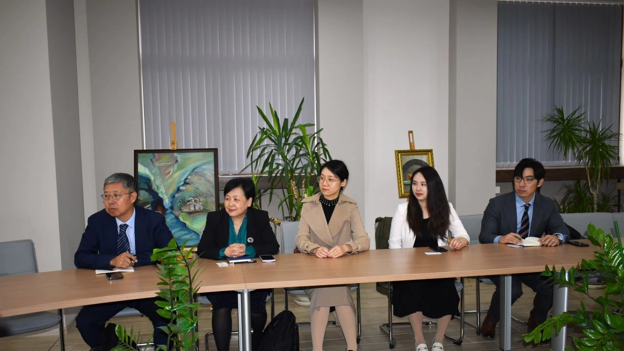 Делегация от Китай посети Асеновград Гостите пристигнаха на визита в града