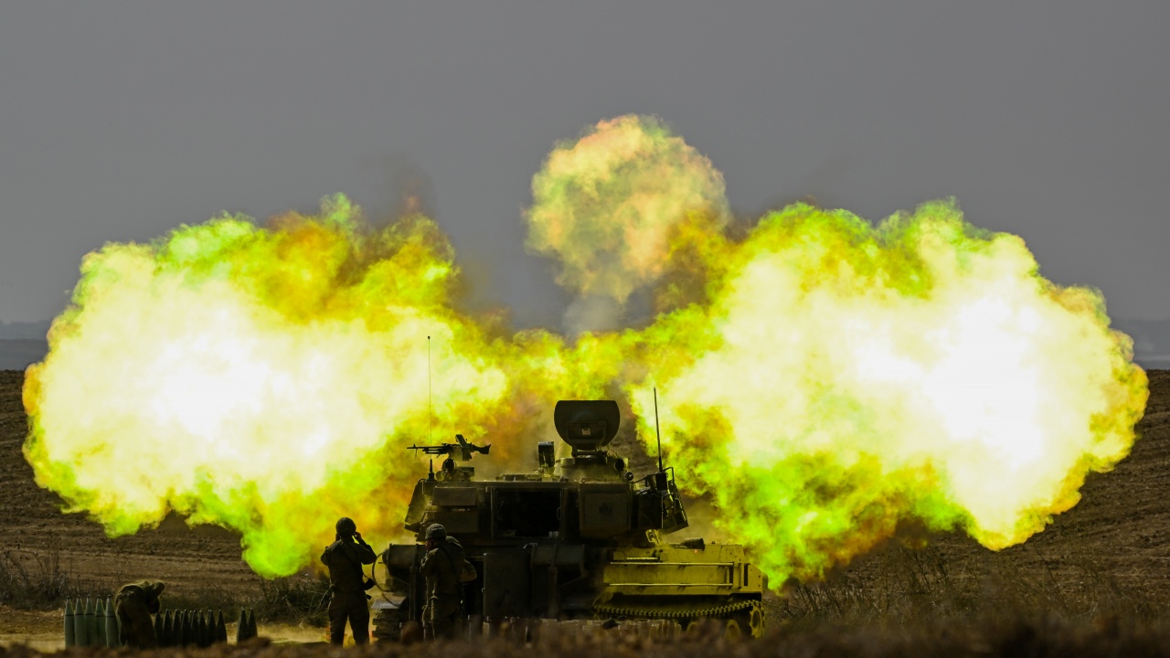 Израелските въоръжени сили заявиха, че техни изтребители са поразили военна