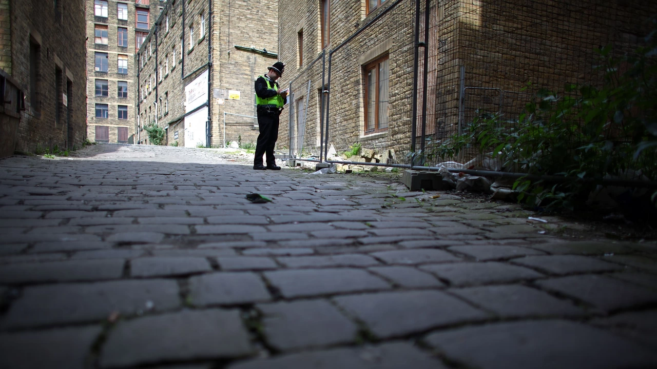 Полицай получи доживотна присъда във Великобритания за това че е