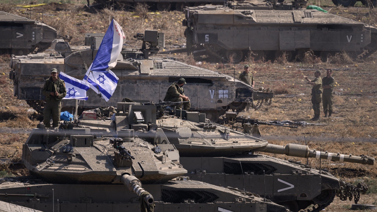 Израелски танкове са навлезли днес в квартал в покрайнините на