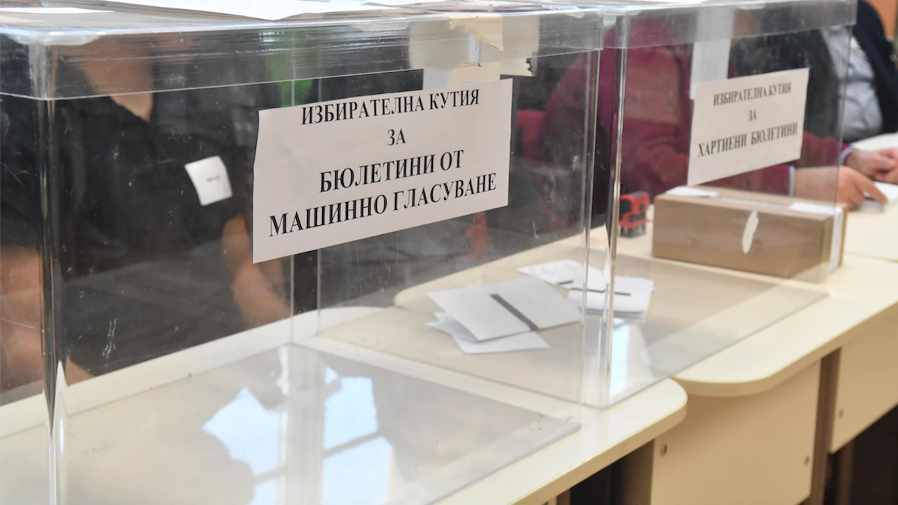 В спокойна обстановка протича изборният ден в Ловешка област съобщиха