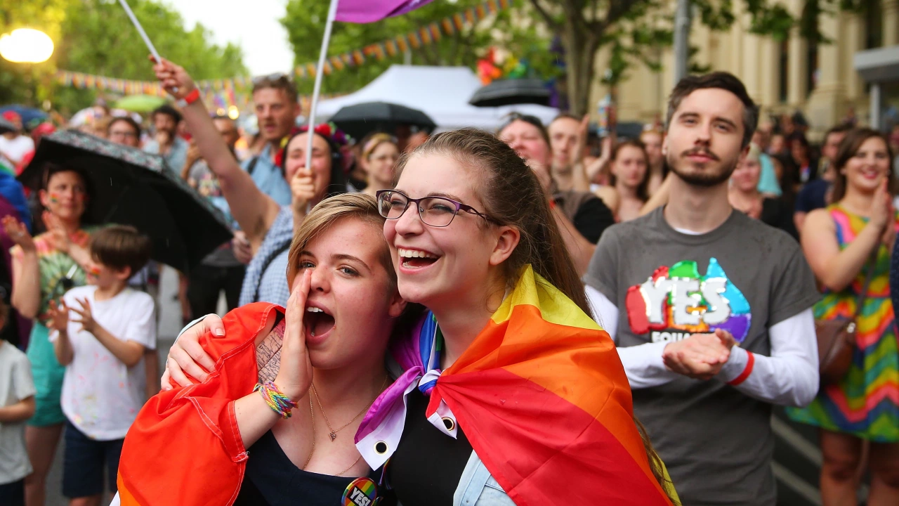 Парламентът на Латвия одобри днес законопроект разрешаващ на еднополовите двойки