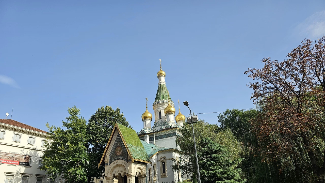 Руската църква в София отново беше отворена а днес е