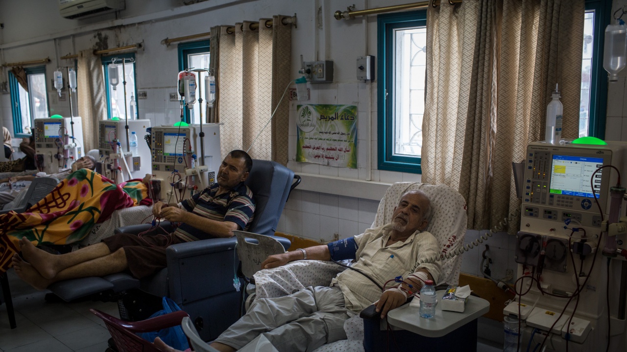 СЗО: Ситуацията в най-голямата болница в Ивицата Газа е тежка и опасна