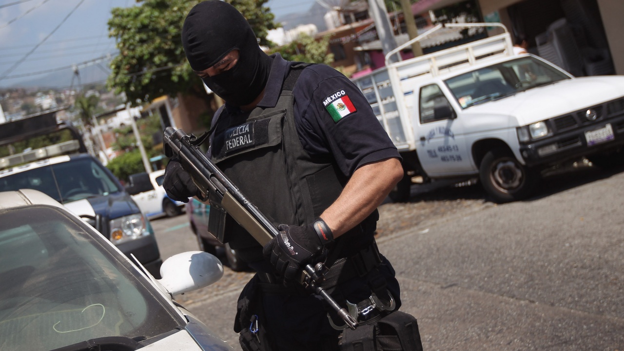 Убиха мексикански фотожурналист в колата му