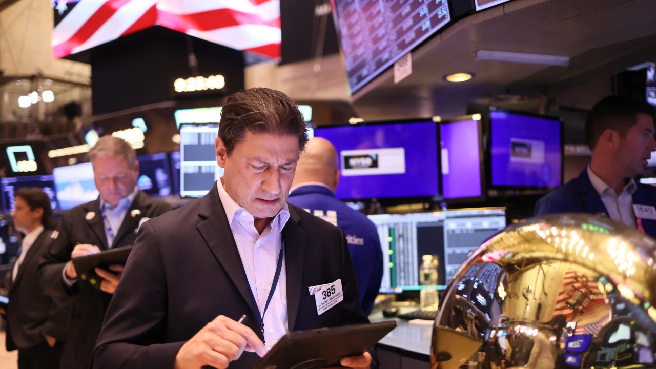 Основните индекси на Нюйоркската фондова борса отвориха днешната търговия рязко