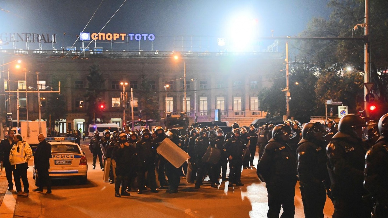Близо седмица след погрома в центъра на София при протеста