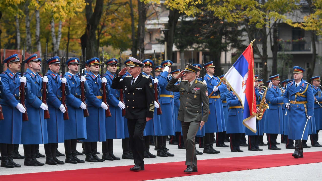 България цени двустранното военно сътрудничество и възможностите за развитие на